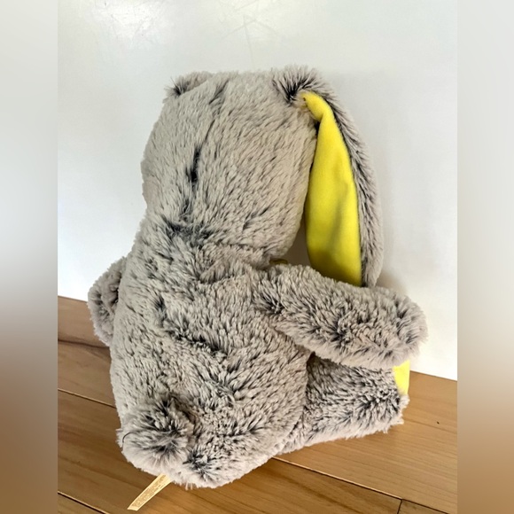 DAN DEE SUPER PLUSH BUNNY—JUST BEAUTIFUL AND PERFECT CONDITION—GREAT GIFT 🐰 - Picture 7 of 8